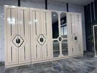 Les chambres les plus élégantes, belles et de meilleure qualité, sont disponibles en différents modèles