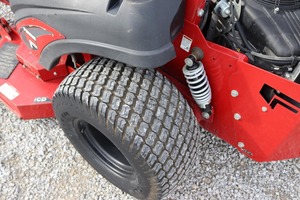 Ferris ISX3300 196cc Motor de 2 tiempos Cortacésped de giro cero Herramientas de jardín para bricolaje y uso industrial Voltaje de 58V - Product Image 2