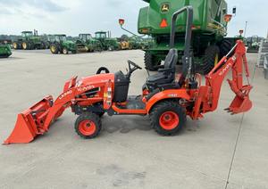 Tractor Kubota BX-23S de 23 CV con Cortadora de Césped, Retroexcavadora y Cargador Frontal / Maquinaria Agrícola Kubota Mini Usada a Buen Precio - Product Image 5