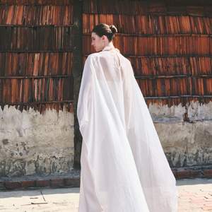 Top Ventas Ropa de mujer de lujo AMI CUPRO CAPA LARGA Palangre Capa exterior Cupro Boutique Ropa Mujeres de Vietnam - Product Image 5