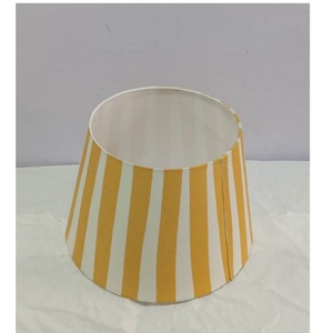 Abat-jour élégant en forme de mini cône, tissu en lin jaune et blanc, fait à la main, lampes suspendues modernes de luxe, anneaux E27 - Product Image 1