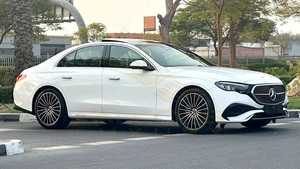 NOUVEAU MERCEDES-BENZ Classe E E200 2026 0 KM 0 KW 200-299 CV 4 CYLINDRES TRANSMISSION AUTOMATIQUE - Product Image 4