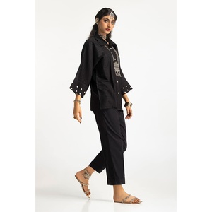 Conjunto de Camisa y Pantalón Salwar Kameez de Algodón Teñido con Adornos Dobby KST-43325 - Product Image 1