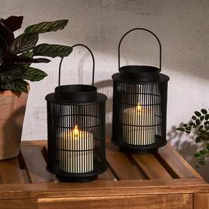 Lanterne en fer moderne, idéale pour les maisons minimalistes, offrant une éclairage décoratif subtil et un attrait élégant. - Product Image 1