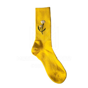 Nueva llegada de calcetines de invierno hechos a medida con estilo de los hombres de alta calidad antideslizante Material antibacteriano para la temporada de otoño MOQ 10 pares - Product Image 5