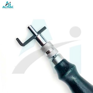 Instrumento Quirúrgico Manual Ajustable de Alto Rendimiento ALMAC para Hacer Ranuras en Cuero, Hecho por Artesanos, que Garantiza Precisión - Product Image 6