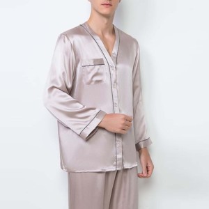 Ensemble de pyjamas en soie 100% respirant de luxe pour couples assortis, manches courtes pour homme et femme, vêtements de nuit en satin uni - Product Image 3