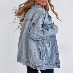 Chaqueta Vaquera Azul Claro Desgastada para Mujer, Chaqueta de Mezclilla Holgada con Dobladillo Deshilachado, Ropa de Calle Informal - Product Image 6