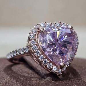 แหวนหมั้นเงินแท้ 925 ชุบทองคำขาว ประดับเพชรรูปหัวใจสีชมพู ชุบทองคำแท้แบบ Vermeil สำหรับผู้หญิง ขายส่งจำนวนมาก - Product Image 2