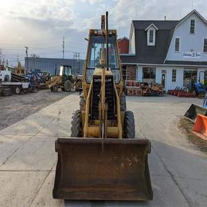 รถตักล้อยาง CAT 416 ปี 1986 คุณภาพสูง ทั้งมือหนึ่งและมือสอง เครื่องยนต์ดีเซล 62 แรงม้า ขับเคลื่อน 4 ล้อ ราคาดี - Product Image 1