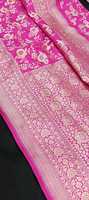 Saris en soie brocart tissé sur mesure dans un assortiment de couleurs uniques avec brocart zari doré idéal pour la revente en couleur rouge vif