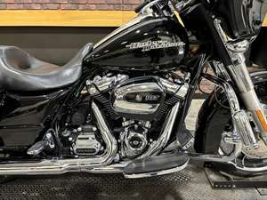 Harley-Davidson Usada de 2018 ®   FLHX - Street Glide ®   disponible para la venta - Product Image 3