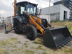 Chargeuse-pelleteuse diesel CASE 570SV d'occasion, en excellent état de fonctionnement, haute qualité, offre de réduction, vente chaude - Product Image 3