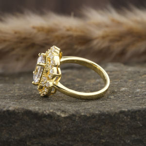 Anillo de compromiso de diamante de corte radiante cultivado en laboratorio 950 platino IGI certificado lujoso Vintage estilo Halo anillo de diamante regalo ella - Product Image 2