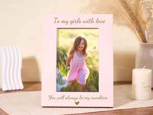 Cadre photo en bois massif robuste avec verre transparent, adapté aux grandes affiches et aux photos de famille - Product Image 5