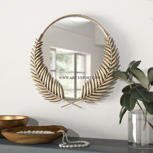 Miroir mural en métal magnifiquement conçu pour la décoration intérieure avec sculpture d'art mural moderne de couleur or pour le travail en fer forgé de salon - Product Image 4