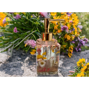 Dispensador de Jabón Automático con Diseño Floral de Conchas Marinas y Bomba Dorada, Estilo Costero Hecho a Mano para Cocina y Hotel - Product Image 4