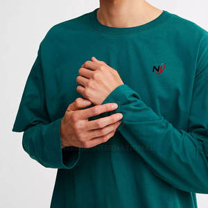 Chemises double couche à bas prix pour quantité minimale de commande chemises de rue pour hommes chemises double couche élégantes à coupe ample pour hommes - Product Image 6