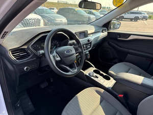 2022 2021 F * ord Escape S - Product Image 4