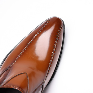 Zapatos de Negocios de Cuero Genuino con Suela Resistente al Desgaste y Plantilla Transpirable, Zapatos Formales para Hombre, Zapatos de Oficina - Product Image 3