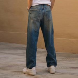 Vente en gros Pantalon baggy en denim taille haute personnalisé Vêtements de ville coupe droite ample pour hommes avec style hip hop grande taille disponible - Product Image 4