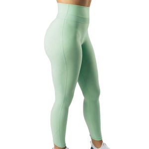 Leggings décontractés pour femmes, mi-taille, longueur entière, en spandex/nylon, avec construction respirante sans couture et poches pour les séances d'entraînement d'automne - Product Image 4