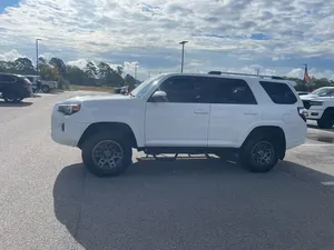 2018 Toyota 4 Runner TRD ปิดถนน - Product Image 5