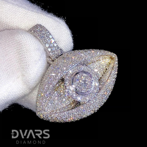 Dvars Diamond DHP-140 Colgante de Moissanita Chapado en Oro de Plata de Ley 925 Personalizado con Diseño 'Eyes Iced Eye' que Pasa la Prueba del Diamante - Product Image 5