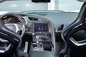 Chevrolet Corvette Z06 Coupé d'occasion 2017, origine américaine, garantie d'un an - Product Image 5