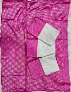 Hermoso Sari de seda indio tradicional con rico pallu y Jacquard para fiestas en las estaciones de verano e invierno - Product Image 4