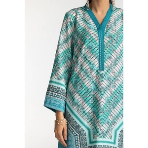 Traje de 3 Piezas para Mujer, Color Azul, Estampado Karandi, con Decoración de Botones - Product Image 5