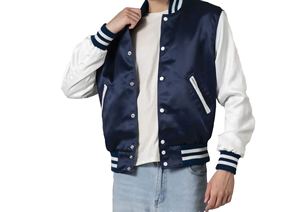 Chaqueta universitaria bordada personalizada para hombre para Chicago para Bulls Logo Crocheted Heart Pattern Cierre de cremallera Sports Legacy Wear - Product Image 3