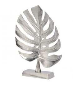 Sculpture en métal décorative de table moderne avec forme abstraite idéale pour les intérieurs contemporains et les présentoirs de table élégants à la maison - Product Image 4