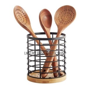 Porte-couverts en bois exclusif et élégant avec des conceptions complexes et une structure spacieuse pour les cuisines de restaurant et de maison - Product Image 2