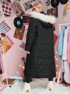 Wholesale <b>Cheap</b> Price Winter Warm Woven Breathable Woman <b>Puffer</b> <b>Jacket</b> Customized Stylish Fashionable Design Coat - Product Image 2