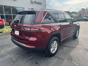 Jeep Grand Cherokee 2025 USADO, PRIMERA MANO, EN PERFECTAS CONDICIONES - Product Image 2