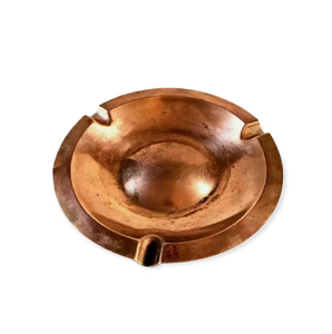 Cenicero de Mesa Creativo Dorado con Acabado Clásico, Hecho a Medida, Cenicero de Metal Portátil de Bolsillo - Product Image 3