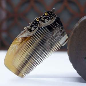 COLORES DE PALABRA CLAVE CUERNO BUFFALO PEINES AL POR MAYOR Peines de cuerno antiestáticos naturales para regalos de vacaciones por artesanía de media luna - Product Image 3
