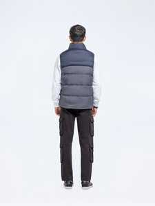 Servicio OEM, Chaqueta Acolchada sin Mangas para Hombre, Estilo Moderno, Fabricación Profesional, Ajuste Entallado - Product Image 6