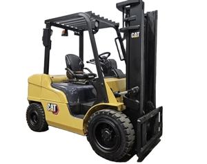 Offre exclusive aux enchères pour chariots élévateurs pneumatiques DP30N 2021, capacité de maintien de 6000 LBS - Product Image 1