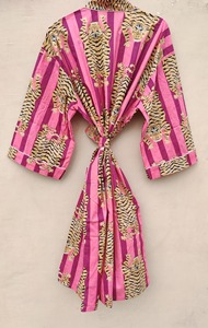 Lounge Wear Kimono en coton imprimé tigre rayé-Peignoir polyvalent et couverture de plage - Product Image 2