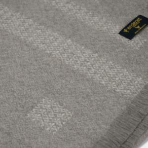 Bufanda de Cachemira 100% Pura con Diseño Jacquard, Calidez Lujosa y Diseño Artesanal de Doble Cara, 030x180cm, Perfecta para Hombres y Mujeres - Product Image 4