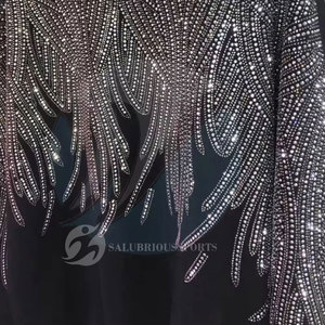 Sweat-shirt d'hiver pour homme de style nouveau avec strass en coton polaire Couleur et logo personnalisés Respirant Manches longues - Product Image 5