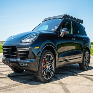 Porsche Cayenne Turbo propre, modèle 2018 - Product Image 1