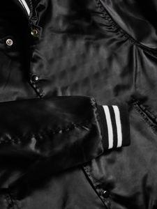 Chaqueta Bomber de Satén para Hombre, con Logotipo Personalizado, Tallas Grandes, Diseño a Cuadros, Invierno, Teñido Liso, Bordado, Reversible, Ecológica - Product Image 4