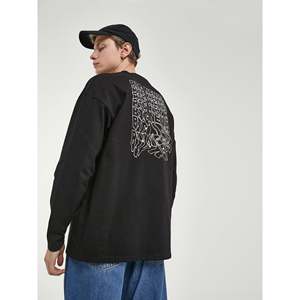 Maglietta Oversize t-shirt da uomo a maniche lunghe t-shirt girocollo - Product Image 4