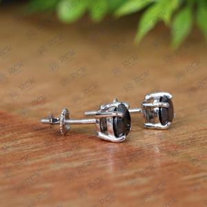 925 Sterling Silver Trendy Fashion Moissanite Diamond Studded Boucles d'oreilles Noir Cadeau d'anniversaire pour les femmes - Product Image 6