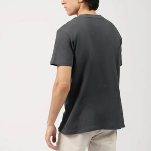 Nouveau design T-shirts pour hommes Vêtements décontractés T-shirts pour hommes Vêtements d'été T-shirts pour hommes en gros - Product Image 2