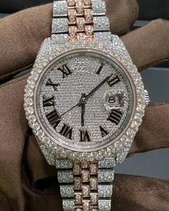 VVS1 Dos Tonos Oro Blanco Moissanite Diamante Reloj de Cuarzo Único Automático Acero Inoxidable con Busto Completo Diseño Encanto Incluido - Product Image 5