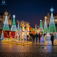 Schlüsselfertige Lichtlösung: Weihnachtlicher Zuckerstangen-Lichttunnel für Winterfeste vom Hersteller